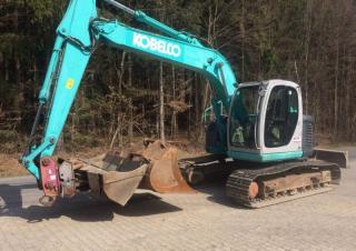 Excavatrice sur chenilles Kobelco SK 135 SRLC