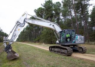 Excavatrice sur chenilles Kobelco SK 210 H LC 10