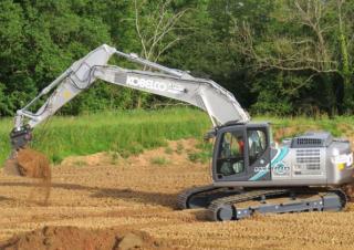 Excavatrice sur chenilles Kobelco SK 210 H LC 10