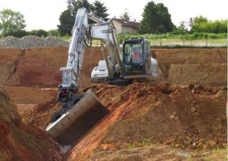 Excavatrice sur chenilles Kobelco SK 210 H LC 10