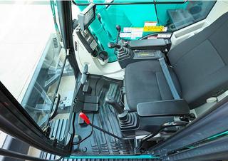 Excavatrice sur chenilles Kobelco SK 270 SRNLC 5E