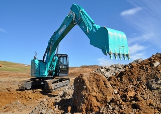 Excavatrice sur chenilles Kobelco SK 380 SRLC 