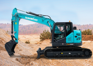 Excavatrice sur chenilles Sunward SWE155UF