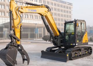 Excavatrice sur chenilles XCMG XE90U