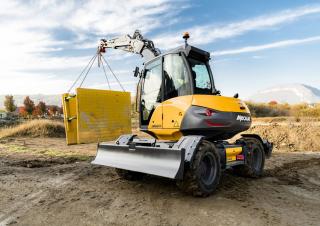 Excavatrice sur pneus Mecalac 9MWR