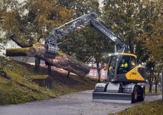 Excavatrice sur pneus Volvo EWR150