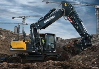Excavatrice sur pneus Hyundai HW210A