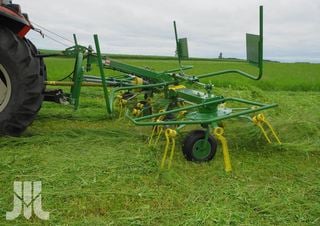 Faneuses rotatives Pronar PWP 530