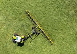 Faneuses rotatives Claas Volto 1500 TS