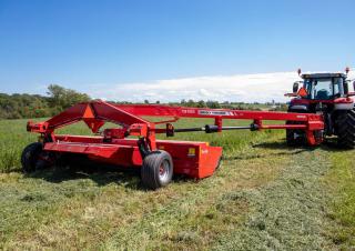 Faucheuses  arrières disques avec conditionneurs Massey Ferguson 1316 S