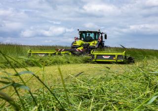 Faucheuses  arrières disques avec conditionneurs Claas Disco 9300 C Auto Swather 