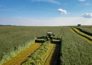 Faucheuses  arrières disques avec conditionneurs Claas Disco 9700 RC Auto Swather 