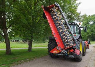 Faucheuses  arrières disques avec conditionneurs Vicon Extra 632 T Farmer 