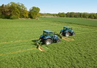 Faucheuses  arrières disques sans conditionneurs Krone ActivMow R 360