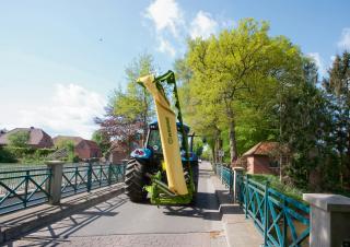 Faucheuses  arrières disques sans conditionneurs Krone ActivMow R 360