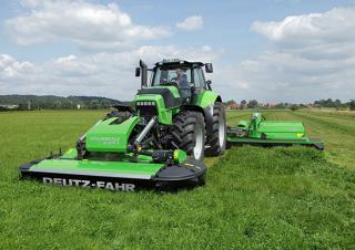 Faucheuses  frontales, disques avec conditionneurs DEUTZ-FAHR DiscMaster 632 FR
