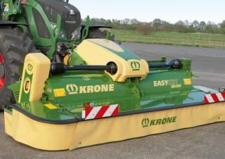 Faucheuses  frontales, disques avec conditionneurs Krone EasyCut F 360 CR Gen.2