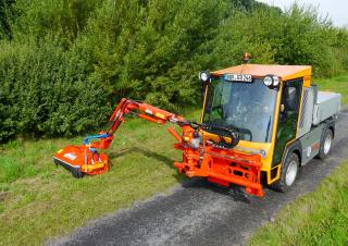 Équipement maintenance  estival Faucheuses pour talus Dücker DBM 400 TMK 10