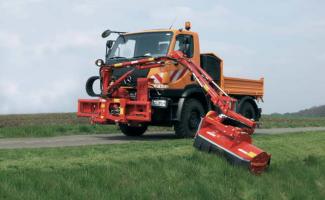 Équipement maintenance  estival Faucheuses pour talus Dücker UNA 450 TTM 13