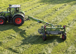 Faucheuse à disque traîné avec conditionneur Fendt Slicer 3575 TRC