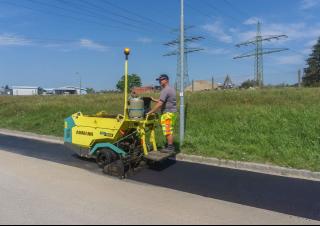 Finisseur d'asphalte sur roues Ammann AFW 150-2