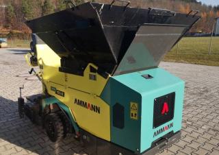 Finisseur d'asphalte sur roues Ammann AFW 150-2