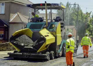 Finisseur d'asphalte sur roues Ammann AFW 700-3