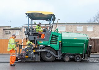 Finisseur d'asphalte sur roues Vögele Super 1003i