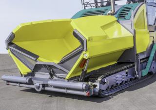 Finisseurs de chaussée sur chenilles Ammann AFT 900-3