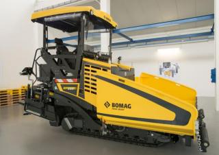 Finisseurs de chaussée sur chenilles Bomag BF 300 C 2 S 340-2