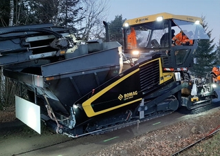 Finisseurs de chaussée sur chenilles Bomag BF 700 C 3 S 600
