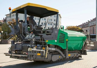 Finisseurs de chaussée sur chenilles Vögele Super 1000i