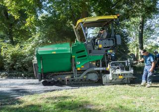 Finisseurs de chaussée sur chenilles Vögele Super 1300-3i