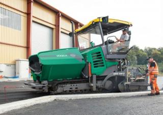 Finisseurs de chaussée sur chenilles Vögele Super 1600-3i