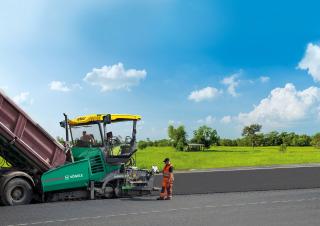 Finisseurs de chaussée sur chenilles Vögele Super 1600-3i