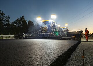 Finisseurs de chaussée sur chenilles Vögele Super 3000-3i