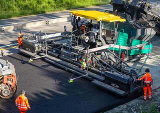 Finisseurs de chaussée sur chenilles Vögele Super 3000-3i