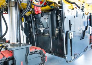 Finisseurs de chaussée sur chenilles Bomag BM 1200/30