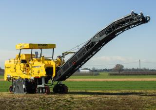 Découpeuse de chaussée Bomag BM 1300/30