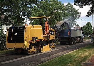 Découpeuse de chaussée Caterpillar PM620