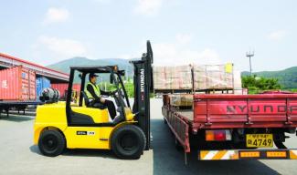 Chariots élevateurs frontaux à gaz Hyundai 35L-7A