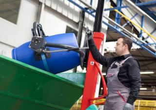Gerbeurs de palettes Gerbeurs à conducteur accompagnant Manitou Kleos EB 250 D18
