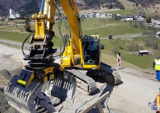 Pièces jointes Grappins de démolition et de tri MB Crusher MB-G1200 S4