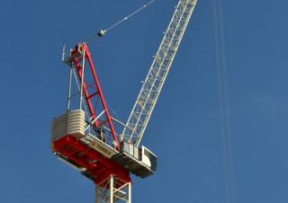 Grues à tour  - tourneur supérieur- flèche épingle TEREX CRANES CTL 272-18