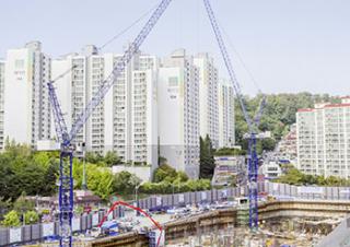 Grues à tour  - tourneur supérieur- flèche épingle Comansa LCL 280