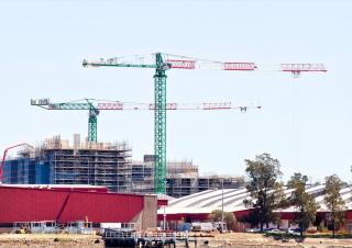 Grues à tour - tourneur supérieur Jaso J700