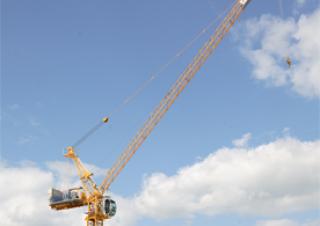 Grues à tour - tourneur supérieur Potain MR 90 C