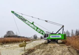 Grues à chenilles - flèche treillis Sennebogen 655E
