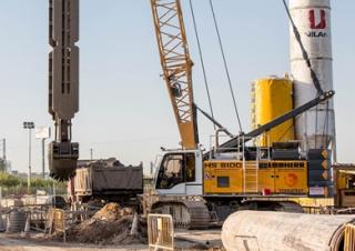Grues à chenilles - flèche treillis Liebherr HS 8100