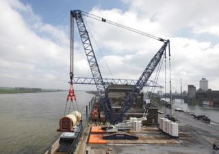 Grues à chenilles - flèche treillis Liebherr LR 1600/2